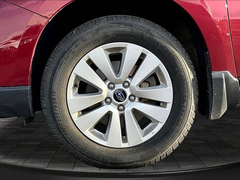 Used 2016 Subaru Outback 2.5i Premium AWD/4WD image 30