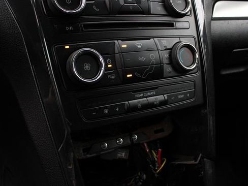 Used 2018 Ford Explorer 4WD Police Interceptor image 16