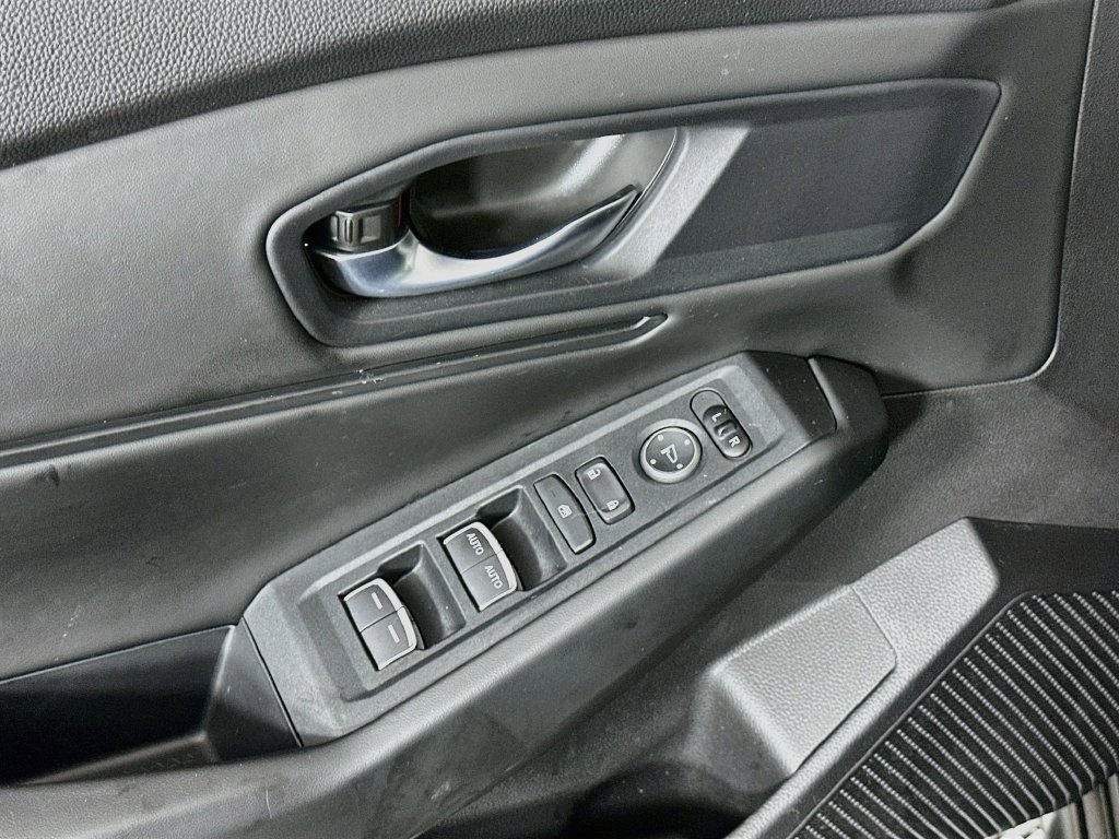 Used 2025 Honda Accord SE image 22