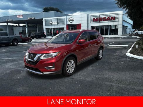 Used 2020 Nissan Rogue SV image 9