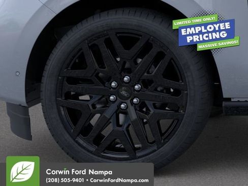 New 2026 Ford Expedition Max Platinum AWD/4WD image 19