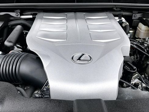 Used 2021 Lexus GX 460 Premium w/ Premium Package AWD/4WD image 32