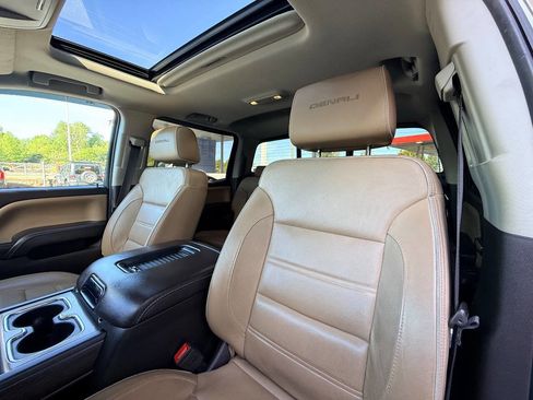Used 2019 GMC Sierra 2500 Denali w/ Duramax Plus Package image 30