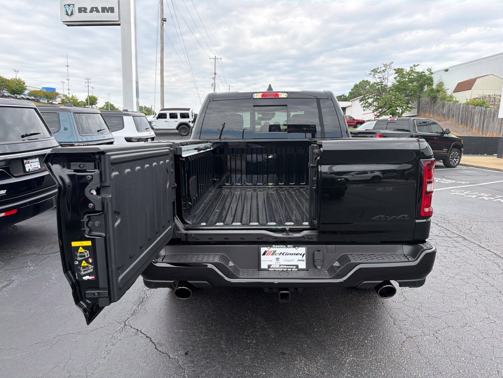 New 2026 RAM 1500 Big Horn w/ Night Edition AWD/4WD image 21
