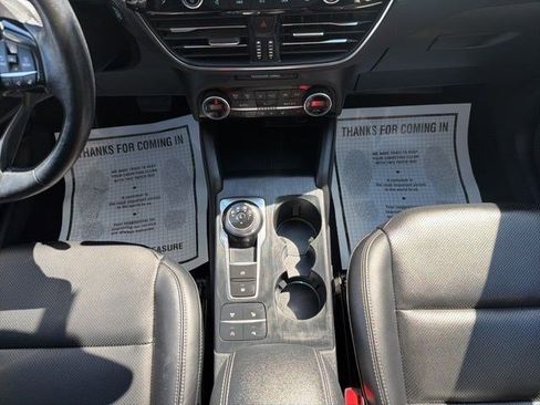 Used 2021 Ford Escape Titanium AWD/4WD image 24