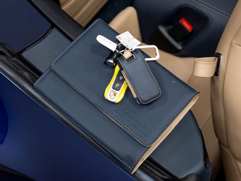 Used 2021 Porsche 911 Turbo S image 82