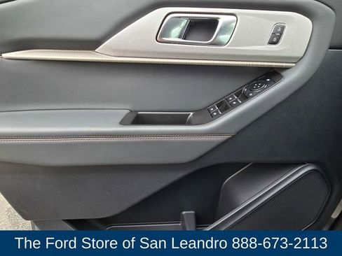 New 2026 Ford Explorer Active image 26