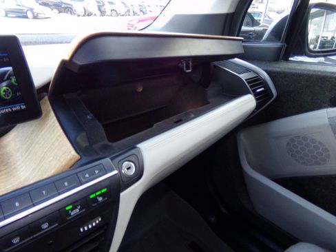 Used 2014 BMW i3 image 60