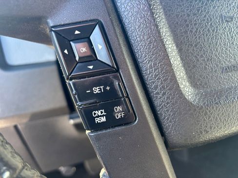 Used 2012 Ford F150 XLT w/ XLT Chrome Pkg AWD/4WD image 19