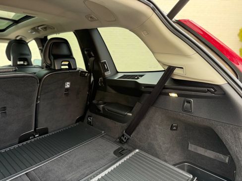 Used 2016 Volvo XC90 T6 Inscription w/ Vision Package image 21