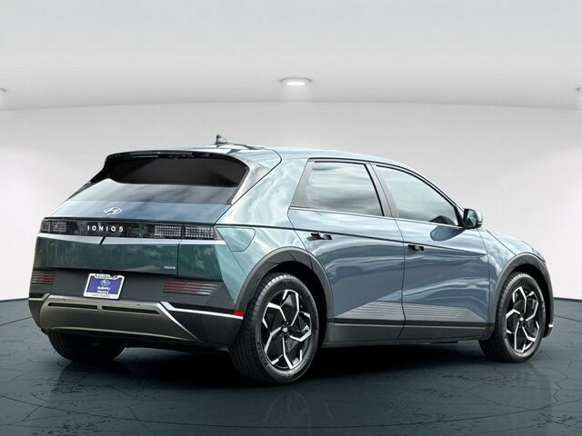 Used 2023 Hyundai Ioniq 5 SEL w/ Cargo Package AWD/4WD image 6