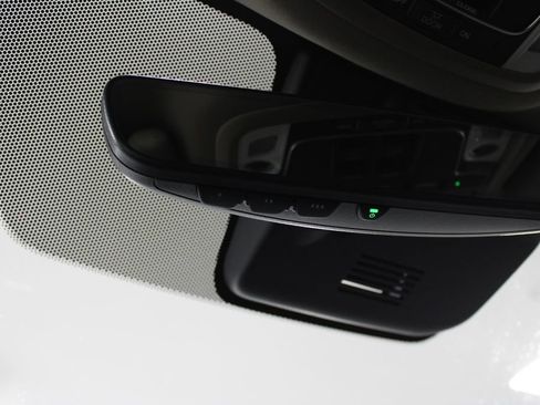 Used 2019 Honda Pilot Elite image 22