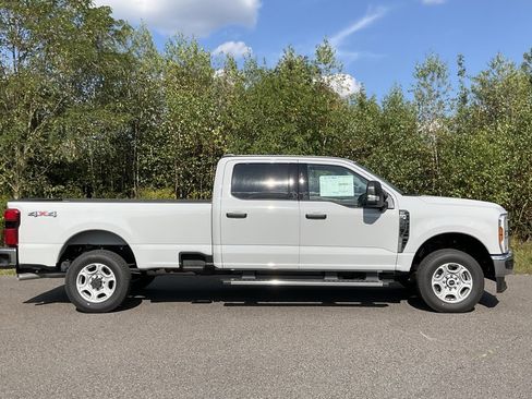 New 2026 Ford F250 XLT w/ 360-Degree Camera Package image 23