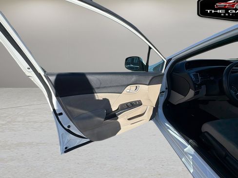 Used 2013 Honda Civic LX image 28