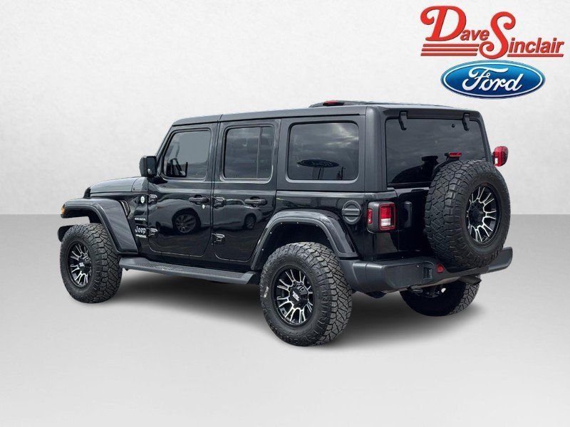 Used 2021 Jeep Wrangler Unlimited Sahara AWD/4WD image 9