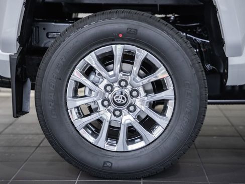 New 2026 Toyota Tacoma Limited AWD/4WD image 18