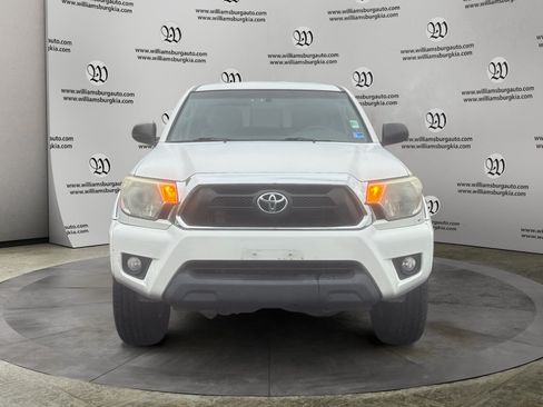Used 2014 Toyota Tacoma PreRunner w/ TRD Off-Road Package RWD image 8