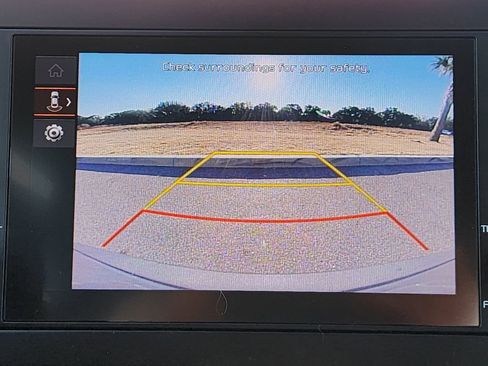 Used 2024 Kia Sportage LX image 23