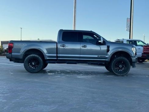 Used 2022 Ford F250 Lariat w/ Lariat Ultimate Package image 7