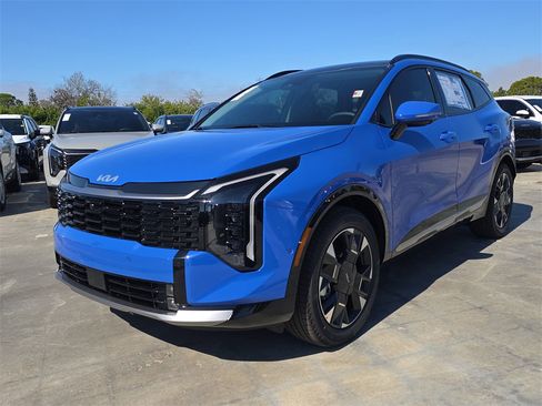 New 2026 Kia Sportage SX image 4