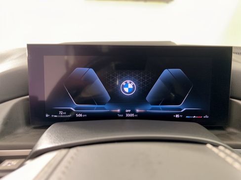 Used 2023 BMW X7 xDrive40i w/ Premium Package AWD/4WD image 26