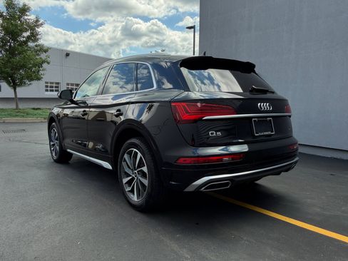 Used 2023 Audi Q5 2.0T Premium Plus w/ Premium Plus Package AWD/4WD image 3