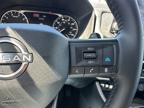 Used 2026 Nissan Rogue SV w/ Cold Weather Package FWD image 25