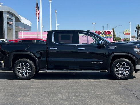 New 2026 GMC Sierra 1500 SLT w/ SLT Premium Plus Package AWD/4WD image 4