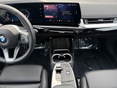 Certified 2025 BMW X1 xDrive28i w/ Convenience Package image 11