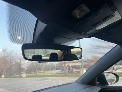 Certified 2025 Volkswagen Jetta Sport image 25