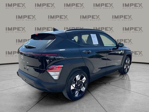 Used 2025 Hyundai Kona SEL FWD image 5