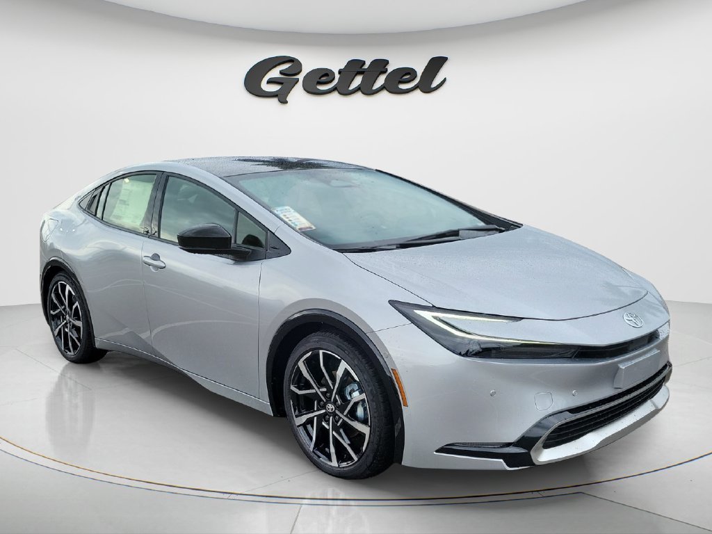 New 2027 Toyota Prius Plug-In Hybrid w/ Limited Premium Package FWD image 3