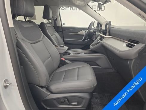 New 2026 Ford Explorer Active AWD/4WD image 10