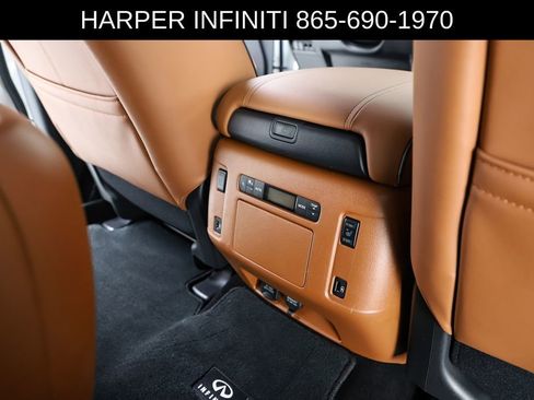 Used 2024 INFINITI QX80 Sensory w/ All-Season Package AWD/4WD image 38