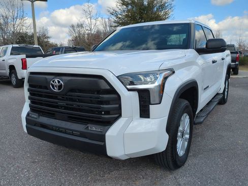 Certified 2026 Toyota Tundra SR5 AWD/4WD image 2