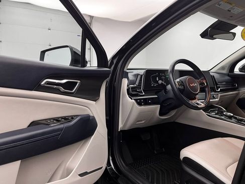 Used 2023 Kia Sportage EX image 15