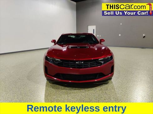 Used 2023 Chevrolet Camaro LT w/ Technology Package RWD image 3
