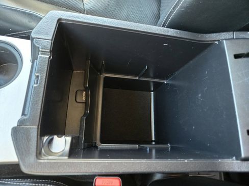 Used 2018 Toyota 4Runner Limited image 30