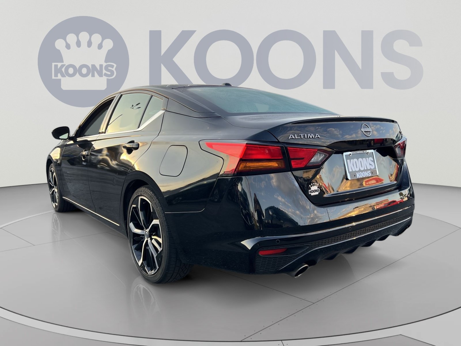 Used 2024 Nissan Altima 2.5 SR FWD image 4