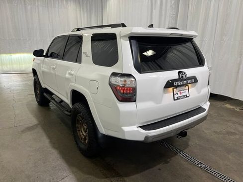 Certified 2023 Toyota 4Runner TRD Off-Road Premium w/ Moonroof Package AWD/4WD image 6