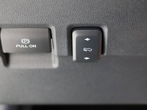 Used 2023 Ford F250 Lariat w/ Lariat Ultimate Package image 39