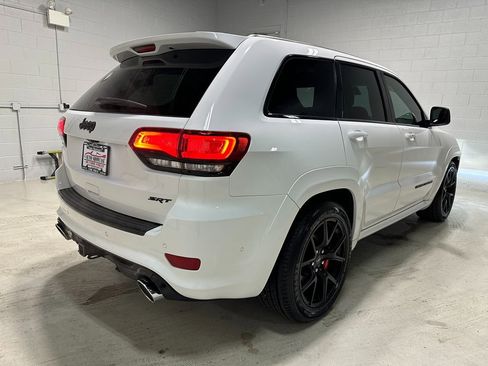 Used 2020 Jeep Grand Cherokee SRT image 6