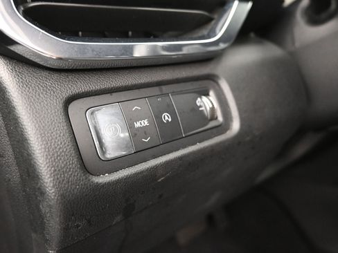 Certified 2025 GMC Acadia Elevation image 21