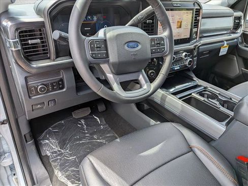 New 2026 Ford F250 Lariat AWD/4WD image 3