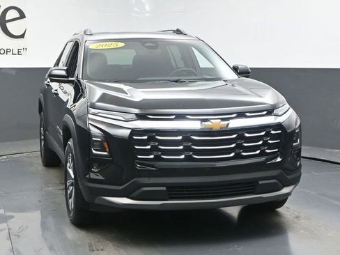 Used 2025 Chevrolet Equinox LT w/ Convenience Package II image 51