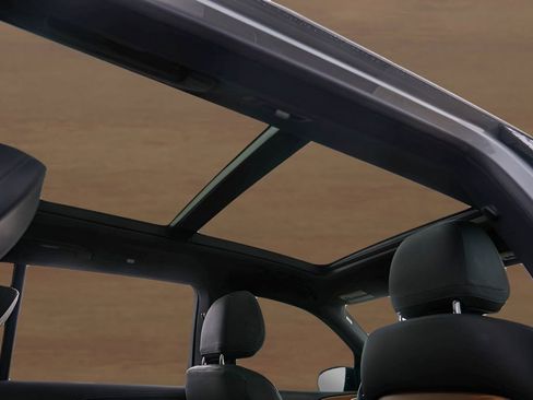 Used 2024 Mercedes-Benz GLS 580 4MATIC image 33