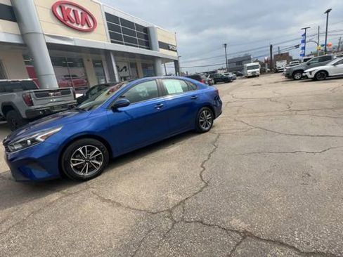 Certified 2024 Kia Forte LXS w/ LXS Technology Package image 4