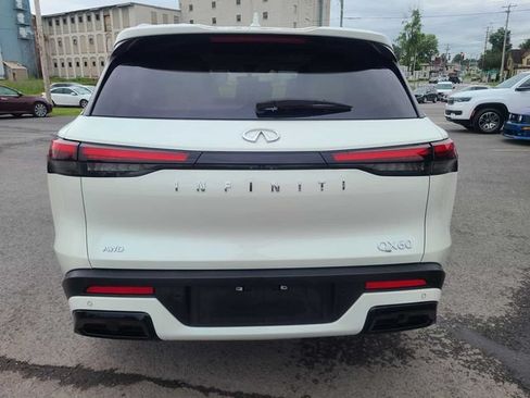 Used 2024 INFINITI QX60 Luxe AWD/4WD image 8