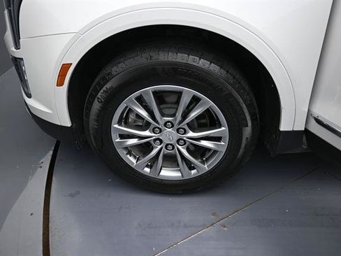 Used 2023 Cadillac XT5 Premium Luxury FWD image 24