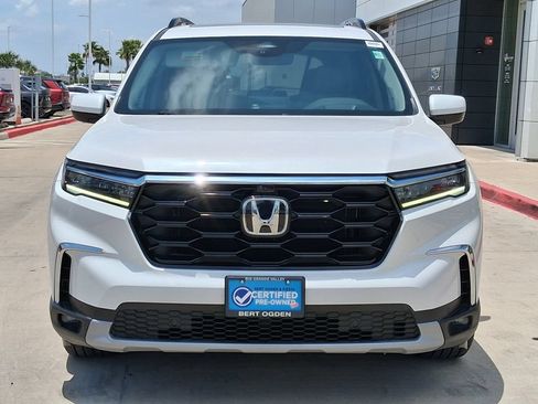 Used 2024 Honda Pilot Elite image 2